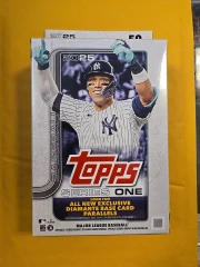 2025 Topps Series 1 Baseball Hanger Box